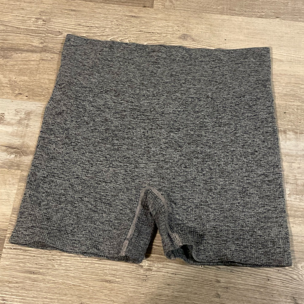 Colsie Gray Women’s Bike Shorts